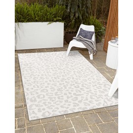 Unique Loom Outdoor Safari Collection Area Rug - Leopard (4' 1" x 6' 1" Rectangle, Ivory Gray)