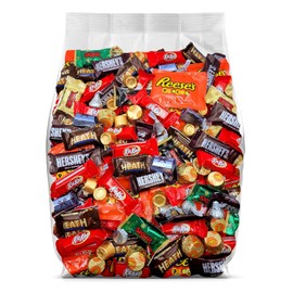 Hershey Assorted Chocolate Candy Variety Pack - 5lb Bulk Candy Mix - Bulk Chocolate Candy Individually Wrapped - Hershey Miniatures Assortment - Hershey Kisses, KitKat, Rolo, Heath Bars, and More - 5 Pound Bulk Chocolate Mix
