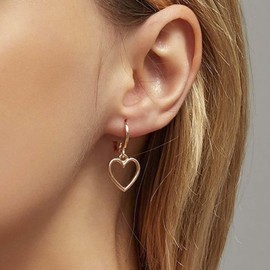 Cimenexe Bohemian Heart Dangle Earrings Gold Hollow Heart Drop Earrings Geometric Circle Hoop Earrings Minimalist Heart Circle Earrings Jewelry for Women and Girls Gifts