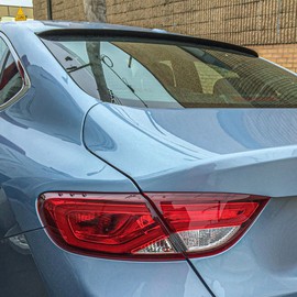 SpoilerKing Rear Window Roof Spoiler Visor (284R) Compatible with Chrysler 200 2015-2017