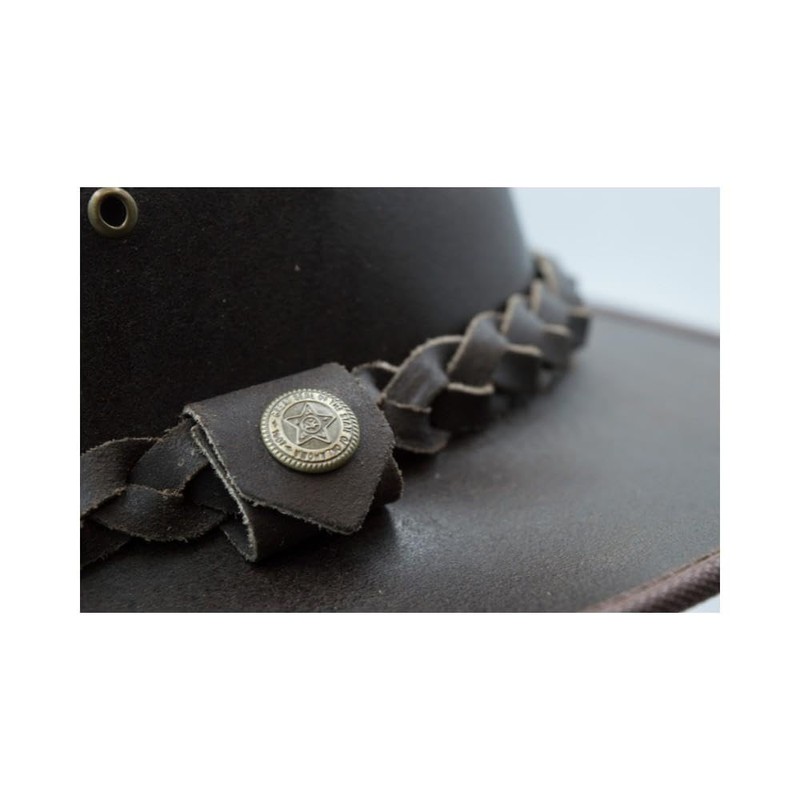 WALKER AND HAWKES - Premium Brown Full Grain Cowhide Leather