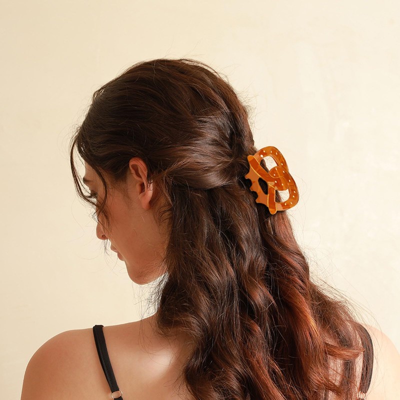 , Bread Hair Claw Clips Funny Food Pretzel Shaped Jaw