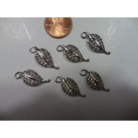 Unbranded Vintage Silver Toned Leaf Pendant -  1" loops to left