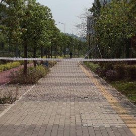 Badminton Net, Volleyball Net, Tennis Net, Easy Portable, Durable Badminton Net, Easy Setup, Sports Net, Training Net for Outdoor Sports, Entertainment Training (Red)