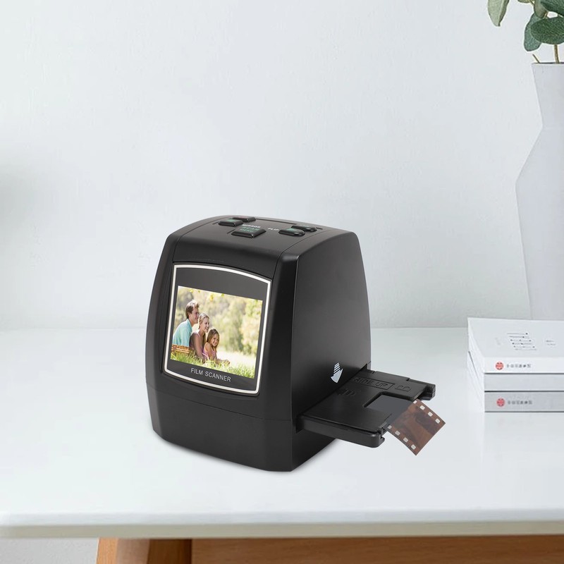 Film and Slide Scanner 22MP Interpolation 2.4 Inch LCD Screen