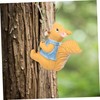Levemolo Creative Squirrel Wall Decor Charming Resin Climbing Squirrel for