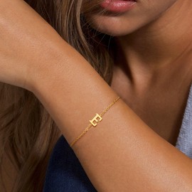 BAYLAY Initial Bracelets for Women Girls - Letter V Initial Bracelet | Teen Girl Gifts for Teen Girls | Dainty Gold Bracelet Birthday Gifts for Girls | Gold Bracelets for Women Gold Jewelry Gifts