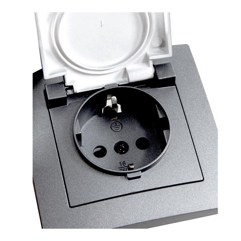McPower Flair Protective Contact Socket, Pack of 2, Flush-Mounted IP44,