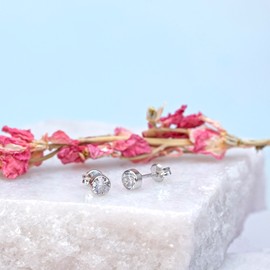 Carissima Gold Women's 18ct White Gold 4mm Round Cubic Zirconia Stud Earrings