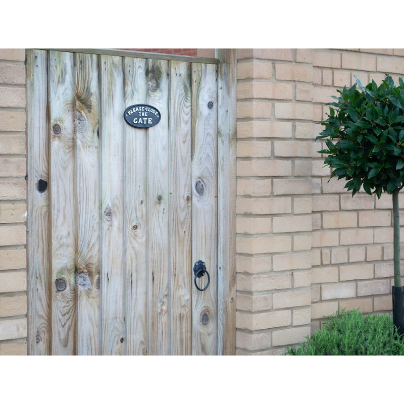 Cast Iron Metal Please Close the Gate Sign Plaque