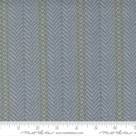 Moda Flannel Yuletide Gatherings Sleigh 49141 16F #1 Gray W Green