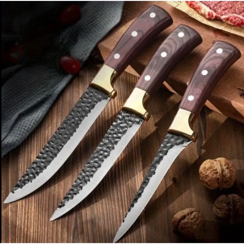 Premium Steak Knives Set with Hammered Steel Blades, Wooden Handles,