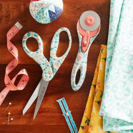 Pioneer Woman Fabric Scissors and Rotary Cutter Set (4 Patterns to Choose From) - Mazie