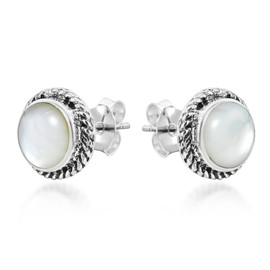 AeraVida Classic & Stylish Round White Mother of Pearl Shell Inlays on Twisting .925 Sterling Silver Framed Stud Earrings for Ocean Inspired Fashion Accessories with a Boho Chic Vibe