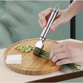 Stainless Steel Onion and Leek Slicer - 5 Blade Vegetable Cutter for Spring Onions, Garlic & Herbs - Kitchen Tool for Slicing, Chopping & Chopping - Stainless Steel Scallion Cutter