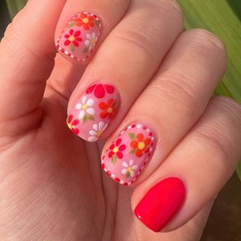 Press on Nails Short Square Fake Nails Red White Flowers False Nails with Designs Glue on Nails Full Cover Red Acrylic Nails Glossy Floral Reusable Artificial Stick on Nails for Women Girls Nail Art
