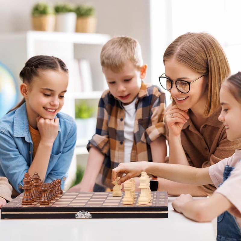 Wooden Chess Game, 3-in-1 Magnetic Chess Game, Chess Board Set,