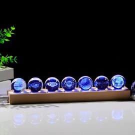 Qianwei 3D Solar System Crystal Ball - 7pcs Space Science Astronomy Gifts Decor Glass Figurines Statue Stuff Planet Lamp for Room Decorations Keepsake Paperweight