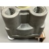 Bendix 102166 T-294304-B Air Brake Relay Valve (R44)
