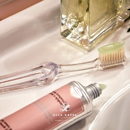 Acca Kappa Lympio Ice Blue Toothbrush Medium Nylon