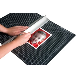 Dahle Vantage 10673 Self-Healing Cutting Mat, 24"x36", 1/2" Grid, 5 Layers for Max Healing, Perfect for Crafts & Sewing, Black