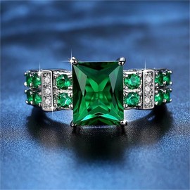 DCFSHEE Classic Cubic Zirconia Green Simulated Emerald Cut Fashion CZ Square Cut Cocktail Wedding Statement Ring for Women White Gold Plated（6）