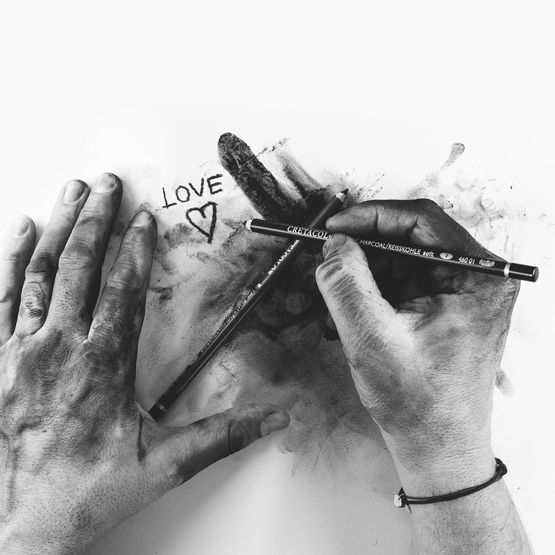 CRETACOLOR Black Box Charcoal Set | 20 Piece Charcoal and