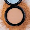 Polvo Compacto Adara Paris Cobertura Media Cosméticos Tono 01 Traslucent