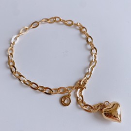 18k volume heart plump hollow bold chain layered 925 silver women's silver bracelet silver / 18k 볼륨 하트 통통 할로우 볼드 체인 레이어드 925 실버 여성 은 팔찌 실버(Silver)