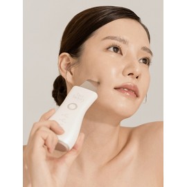 Exfoliation, sebum management, ultrasonic galvanic aqua skin scrubber, water peeling machine / 각질제거 피지관리 초음파 갈바닉 아쿠아 스킨스크러버 워터필링기