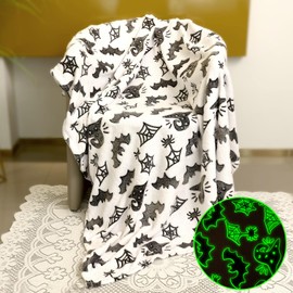 Blanket for Kids, Bat Glow in The Dark Blanket, Kids Blanket for Boys, Soft Fleece Blanket Throw 50"x60"