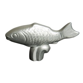 Staub Lid knob fish