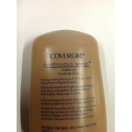 CoverGirl Continuous Wear Foundation Make up ( TOASTED ALMOND ) NEW.