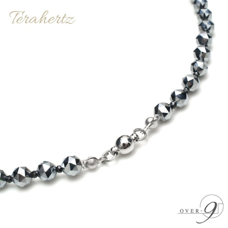 [OVER-9] Terahertz Black Spinel Necklace, 0.2 inch (6 mm), Triangle