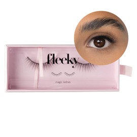 fleeky Magic Lashes - Vegan & Cruelty-Free Fake Lashes for Your Perfect Look on Fleek, Artificial Eyelashes for Gluing Made of Synthetic Hair (Just Lashes, Dear)