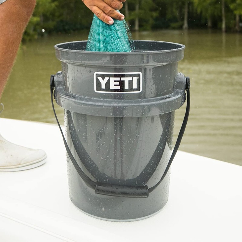 YETI Loadout 5-Gallon Bucket, Impact Resistant Fishing/Utility Bucket, Wetlands Brown