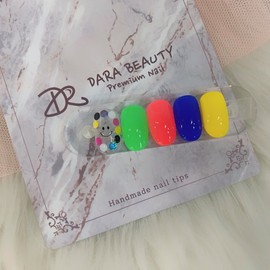 Next day delivery⭐Cute smiley nails⭐ / 다음날발송⭐귀염뽀짝 스마일네일⭐