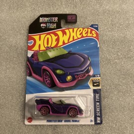 Hot Wheels 2025 Hot Wheels #3/250 Purple Monster High Ghoul Mobile HW Screen Time 1/10 B213