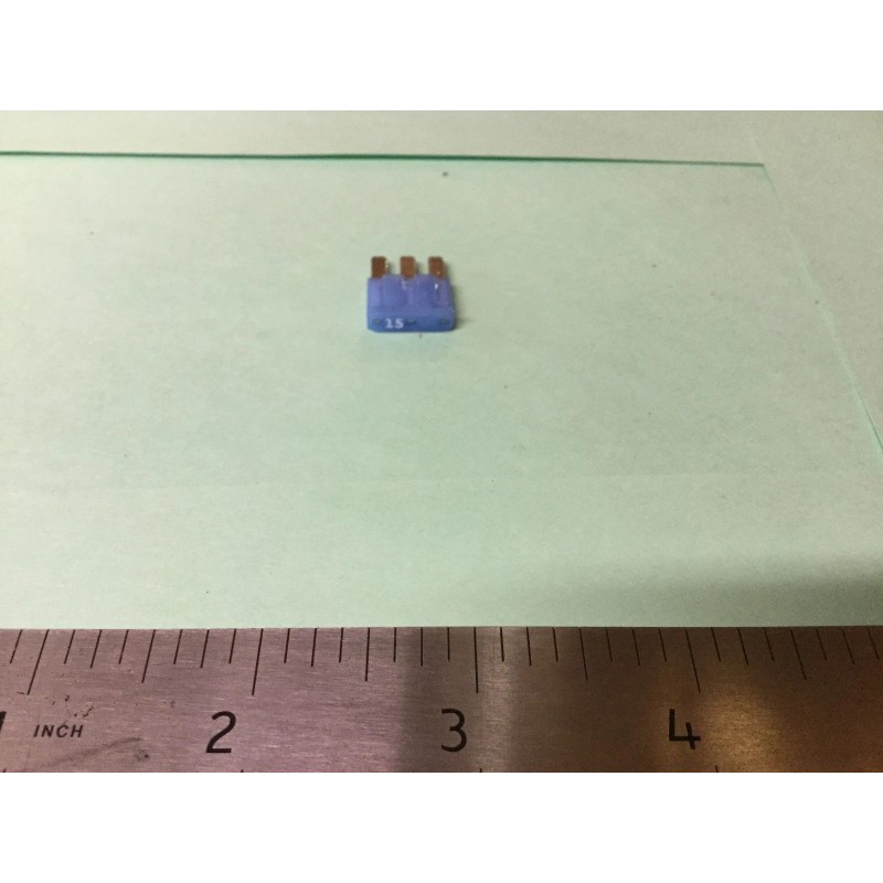 Mopar 2014-2017 Chrysler 200, Jeep Cherokee trailer Tow Fuse 15