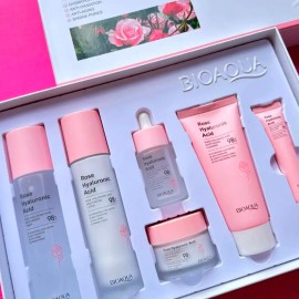 Bioaqua Set Skincare Pzs Agua Rosas Ácido Hialurónico Minimizar Poros