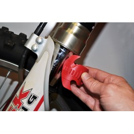 Risk Racing 00-121 Large 45mm - 55mm Seal Doctor , Red , Large (45 millimeters - 55 millimeters)