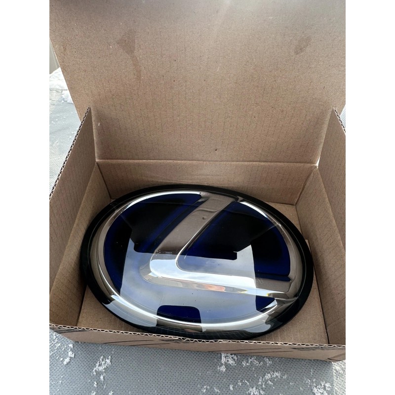 Lexus ES 300h Hybrid 2019-2022 Front Grille Emblem Logo Radar