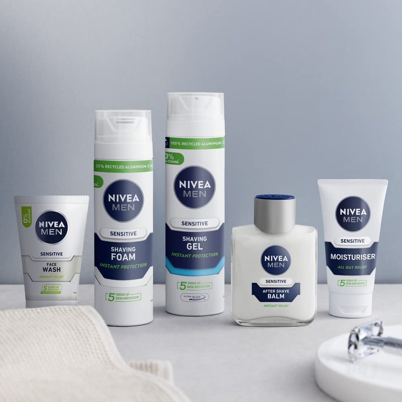 NIVEA MEN Sensitive Intensive Moisturising Cream (50ml), Face Care Moisturiser