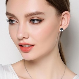 Cat Earrings 925 Sterling Silver Black Cat Stud Earrings Cat Jewellery Animal Stud Earrings for Women, Sterling Silver, No Gemstone