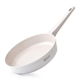 THE ROCK SOHO 9.5-Inch Ceramic Non Stick Frying Pan – Nothing Sticks, Never Warps, Lasts Longer, Non Toxic Skillet with Heat-Resistant Handle, PTFE PFOA & PFAS Free, Oven & Dishwasher Safe, Cream