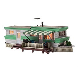 Woodland Scenics HO Scale Built-Up Building/Structure Grillin & Chillin Trailer