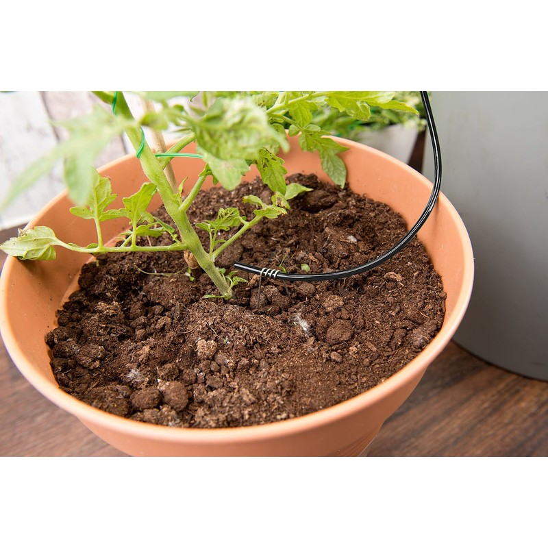 Royal Gardineer Watering System: Automatic Holiday Watering System for 10 House