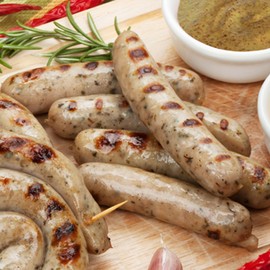 Hi Mountain Seasonings ǀ SPICY BEER Bratwurst Sausage Making Kit ǀ Includes Sausage Seasoning, Cure, Hog Casings, and Simple-to-Follow Directions ǀ Creates 24 lbs of Delicious Bratwurst Sausage