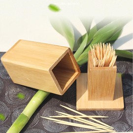 ETUYUNYII Sturdy Safe Toothpick Holder，Toothpick Holder Made from Natural Bamboo,Unique Home Design Decoration, Unusual Gift,Dispenser For Home Kitchen Restourant 1 Pack