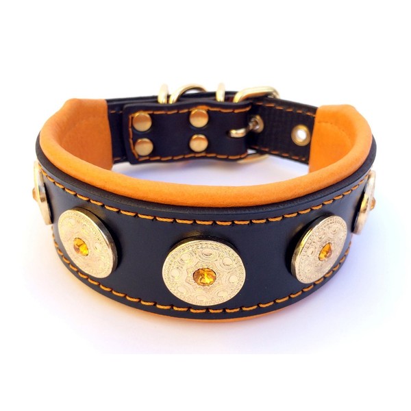 Bestia "Bijou 100% Leather Dog Collar with Decorative Conchos. SHEPHERD.